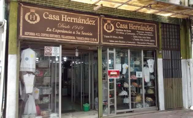 Tiendas de artículos y accesorios para bodas cerca en Villahermosa  ()