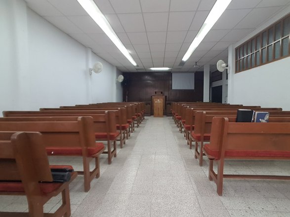 Iglesia de Dios (7° dia) . Templo